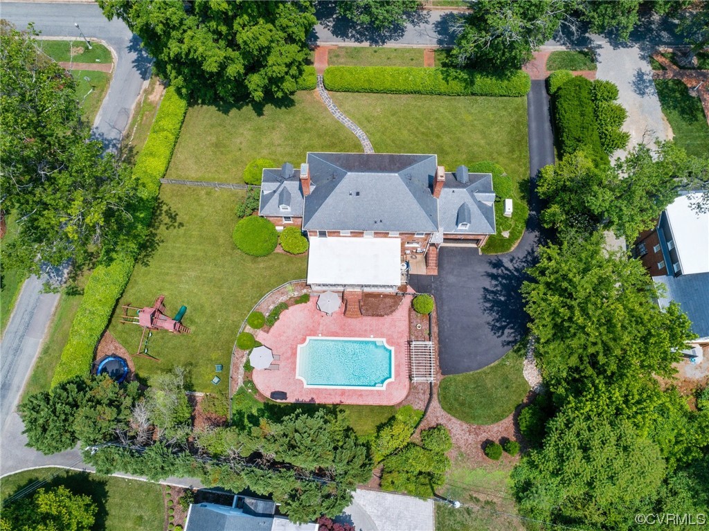 4105 Sulgrave Road Richmond, VA 23221 - Photo 29 of 30 an aerial view of a house