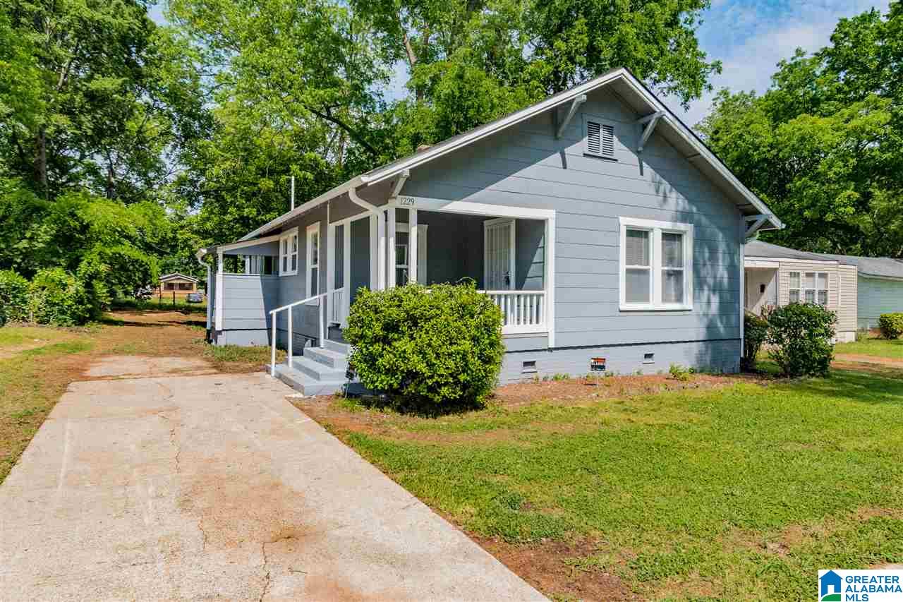 1229 15th Way Southwest Birmingham, AL 35211 - Photo 1 of 26