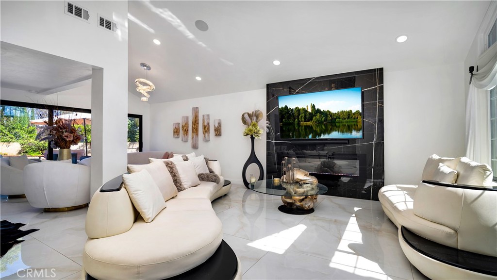 23576 Rangoon Street Mission Viejo, CA 92691 - Photo 6 of 30