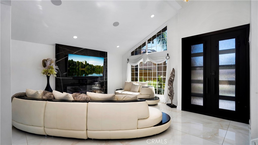 23576 Rangoon Street Mission Viejo, CA 92691 - Photo 7 of 30