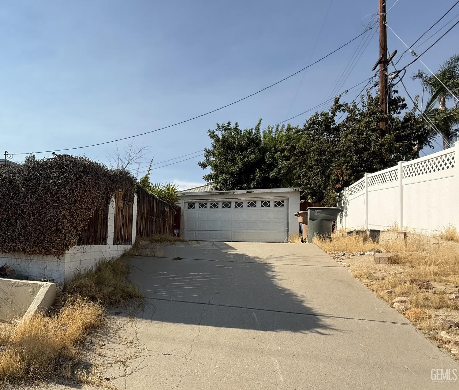 Undisclosed Address Bakersfield, CA 93306 - Photo 3 of 3 a view of a outdoor space