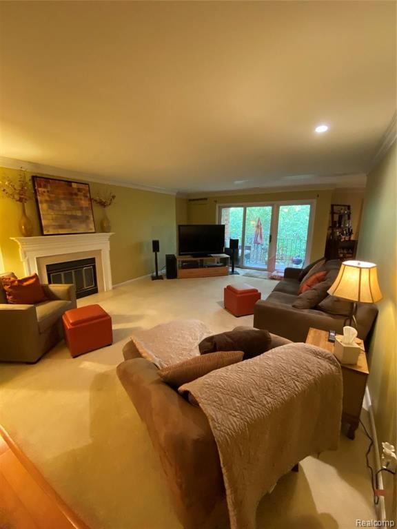 1625 Huntington Park, Unit 39 Rochester Hills, MI 48309 - Photo 4 of 21