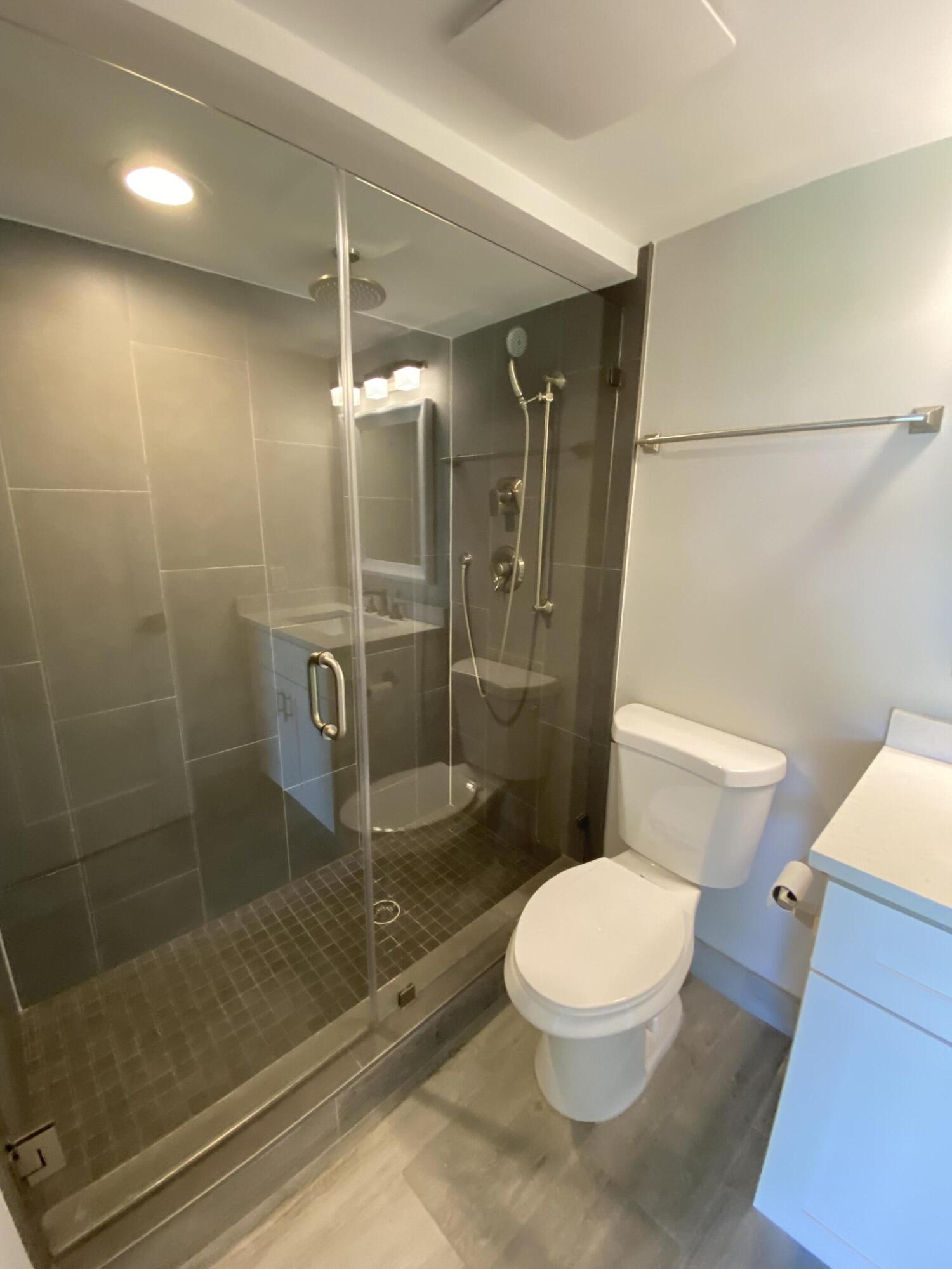 420 Celestial Way, Unit 106 Juno Beach, FL 33408 - Photo 20 of 78 IMG_5374