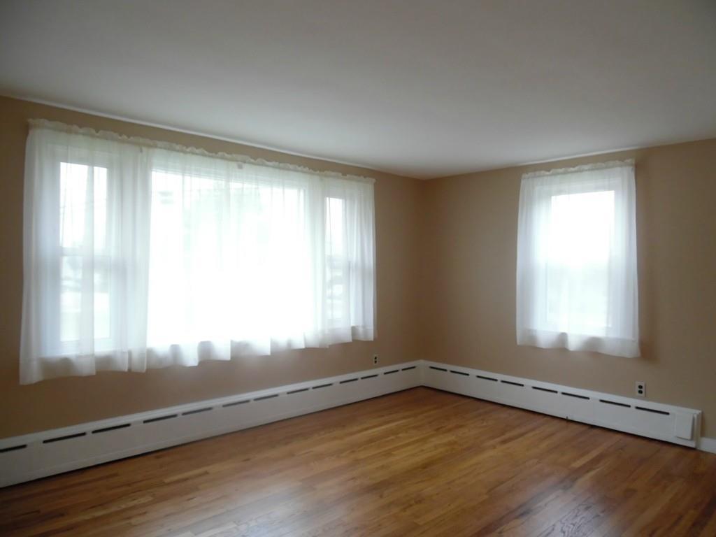 8 Spring Street South Portland, ME 04106 - Photo 12 of 19 Sunny livingroom with newly...