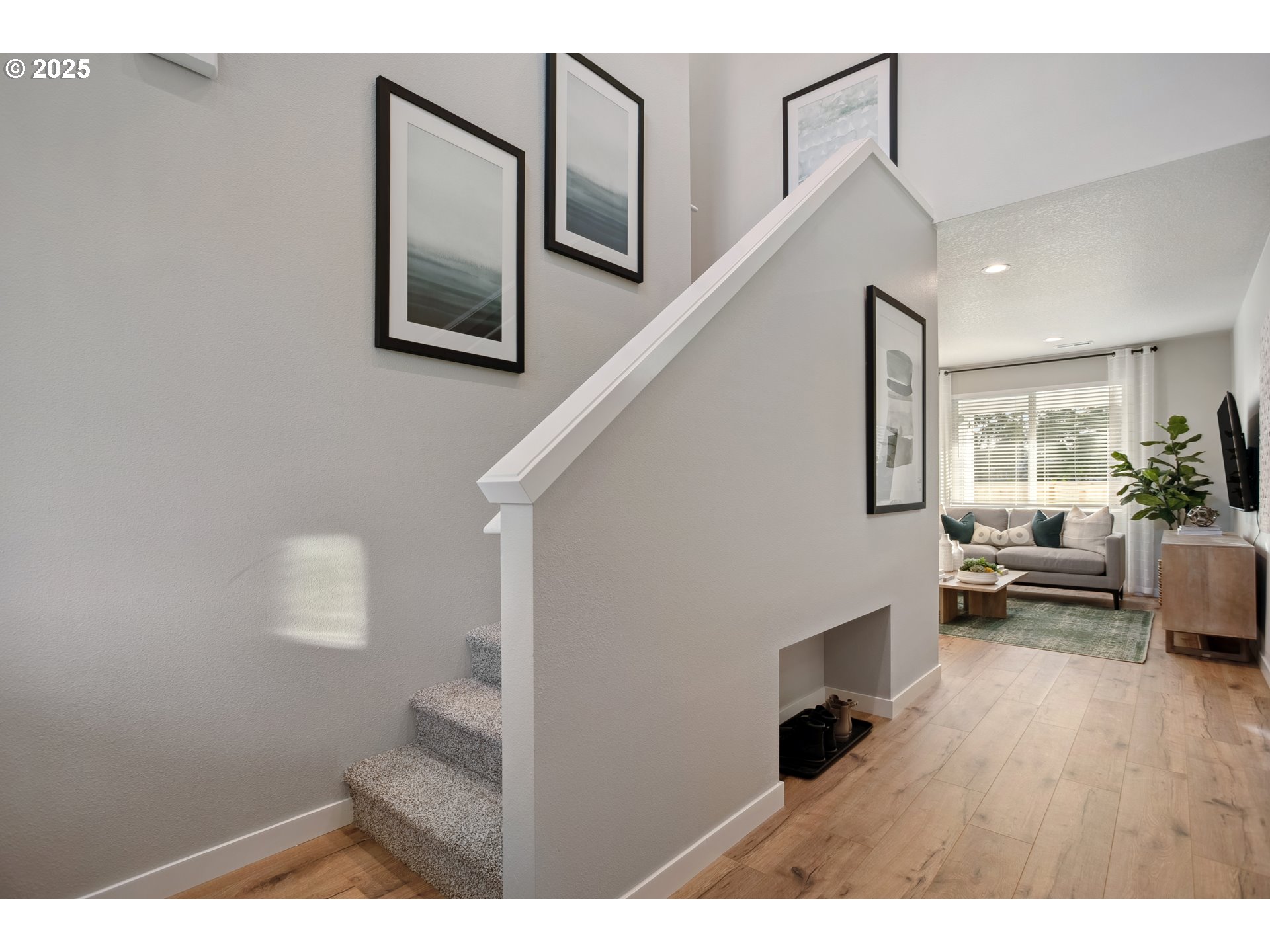 12695 Southwest Trask Street Beaverton, OR 97007 - Photo 3 of 18