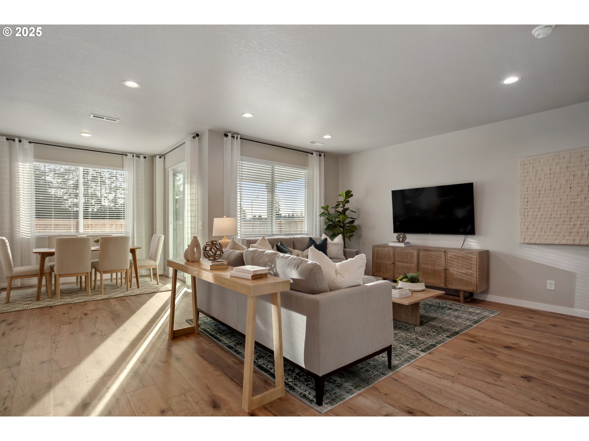 12695 Southwest Trask Street Beaverton, OR 97007 - Photo 4 of 18