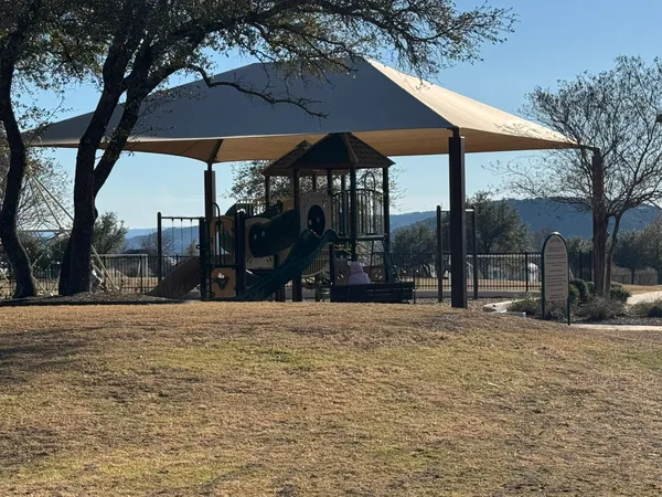 $2,350 | 4500 Modena Bend, Leander, TX 78641