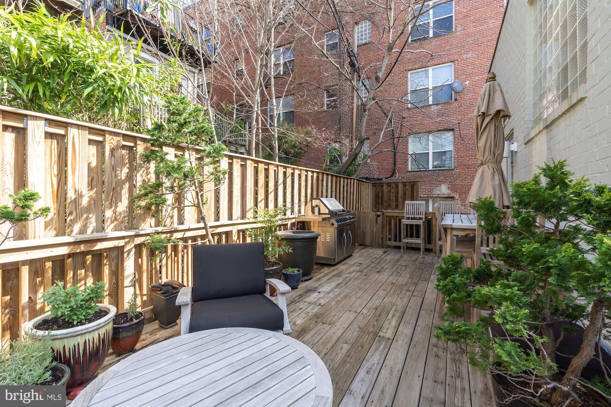 1441 Florida Avenue Northwest, Unit 3B Washington, DC 20009 - Photo 26 of 29 Deck