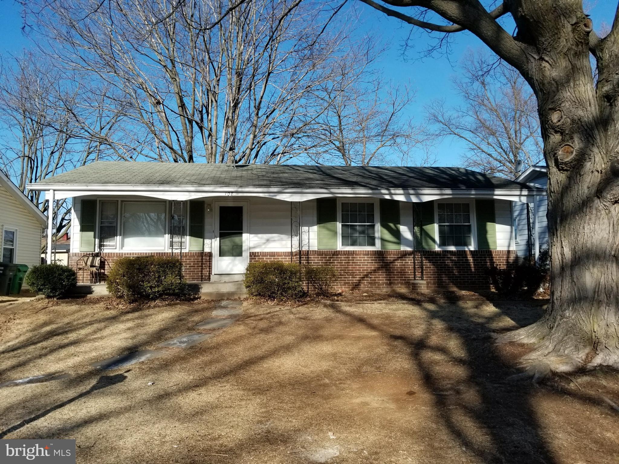 108 Rawlings Road Gaithersburg, MD 20877 - Photo 1 of 13 Exterior (Front)