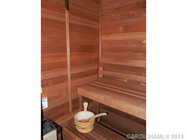 615 Edgemont Road Charlotte, NC 28211 - Photo 12 of 16 Gallery Image 12