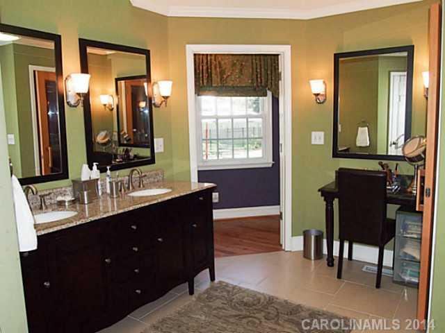 615 Edgemont Road Charlotte, NC 28211 - Photo 9 of 16 Gallery Image 9