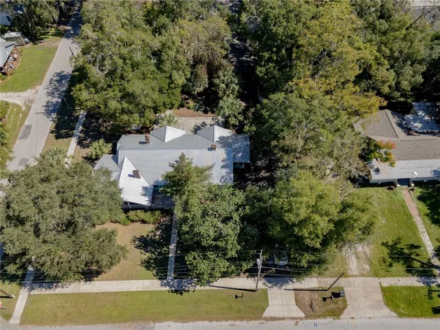 $325,000 | 207 Northeast 1st Avenue, Williston, FL 32696