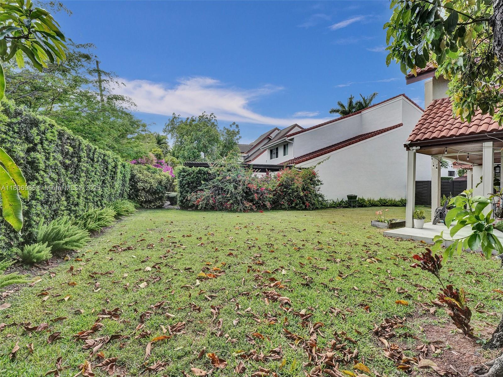 3638 Southwest 57th Avenue Miami, FL 33155 - Photo 41 of 43 a view of a backyard