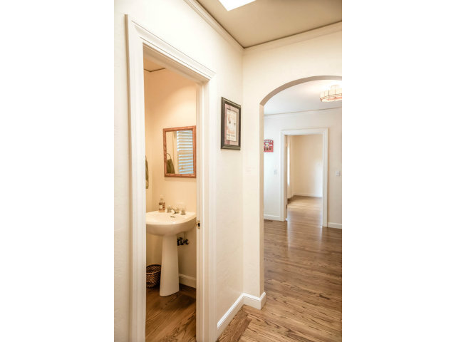 127 Dwight Road Burlingame, CA 94010 - Photo 10 of 24 Gallery Image 10