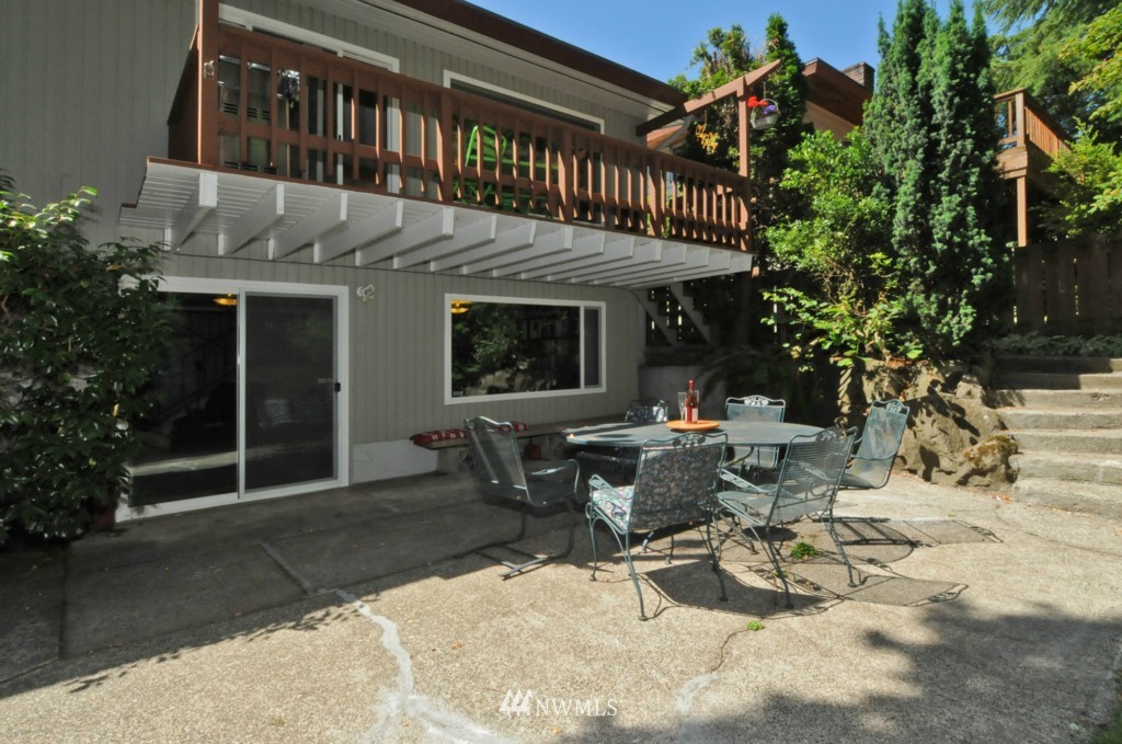 3830 Northeast 98th Street Seattle, WA 98115 - Photo 25 of 25