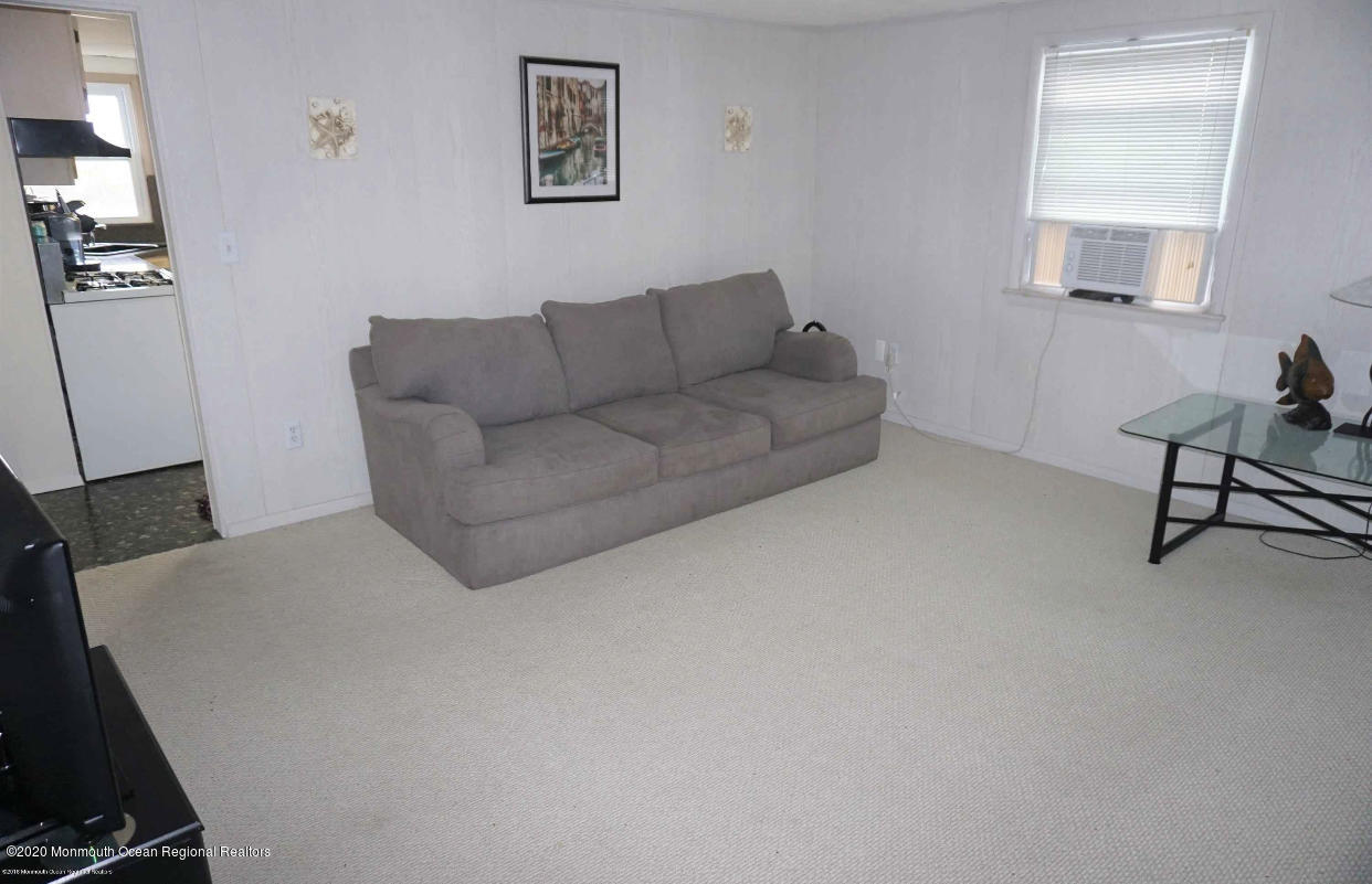 1510 R Bay Boulevard Seaside Heights, NJ 08751 - Photo 3 of 21 IMG_5857