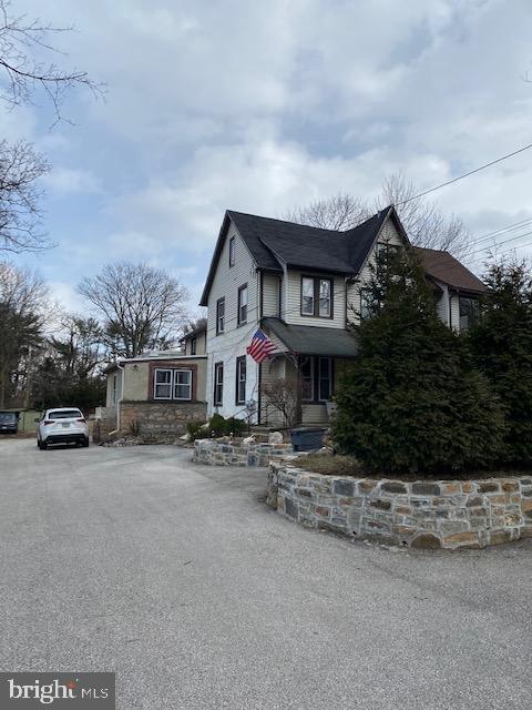 333 Conshohocken State Road Gladwyne, PA 19035 - Photo 1 of 43 Gallery Image 1