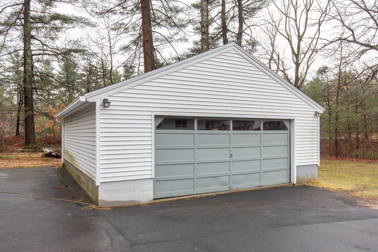 9 Ruth Street Bedford, NH 03110 - Photo 42 of 47