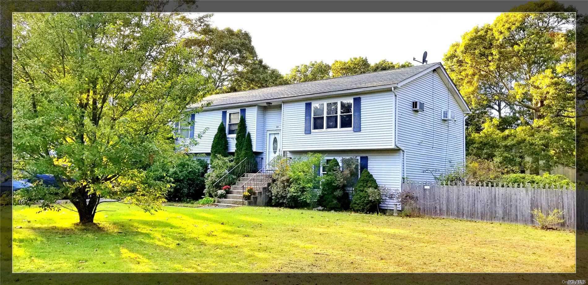 25 Merrick Road Shirley, NY 11967 - Photo 1 of 1 Gallery Image 1