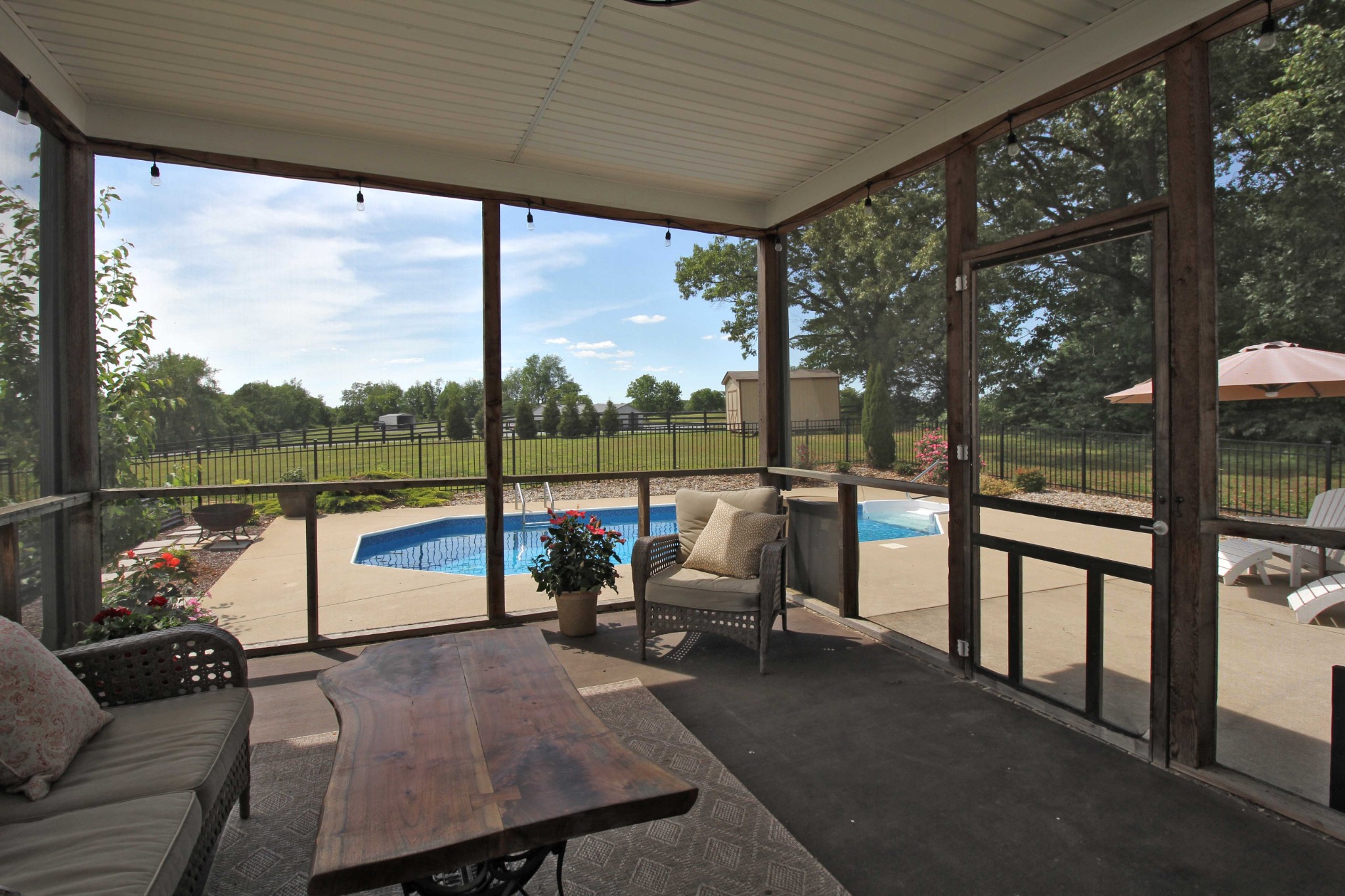 5142 Cross Plains Road White House, TN 37188 - Photo 7 of 53