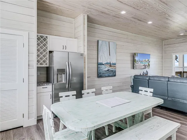 $699,000 | 167 Seven Palms Drive, Fulton, TX 78382