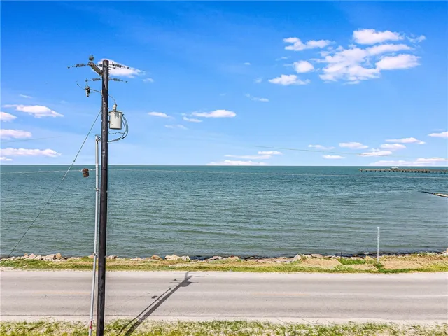 $699,000 | 167 Seven Palms Drive, Fulton, TX 78382