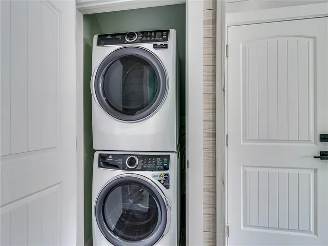 $699,000 | 167 Seven Palms Drive, Fulton, TX 78382