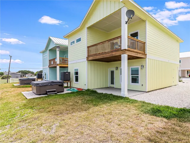 $699,000 | 167 Seven Palms Drive, Fulton, TX 78382