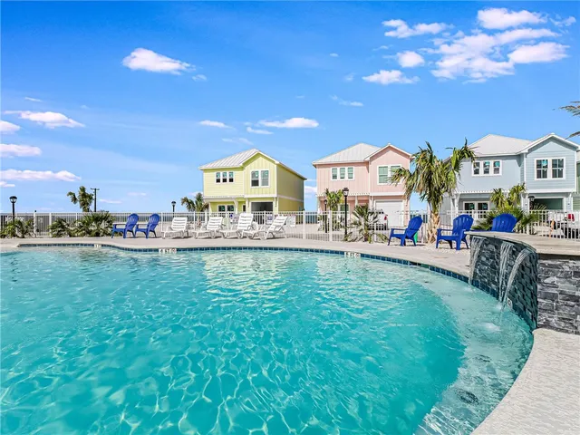 $699,000 | 167 Seven Palms Drive, Fulton, TX 78382