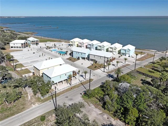 $699,000 | 167 Seven Palms Drive, Fulton, TX 78382