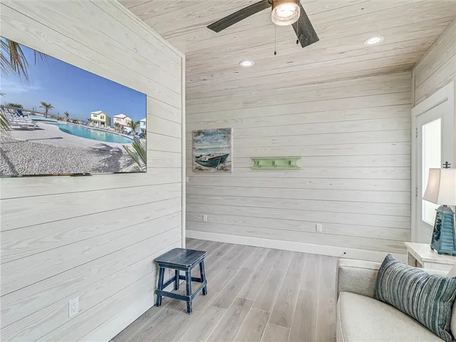 $699,000 | 167 Seven Palms Drive, Fulton, TX 78382