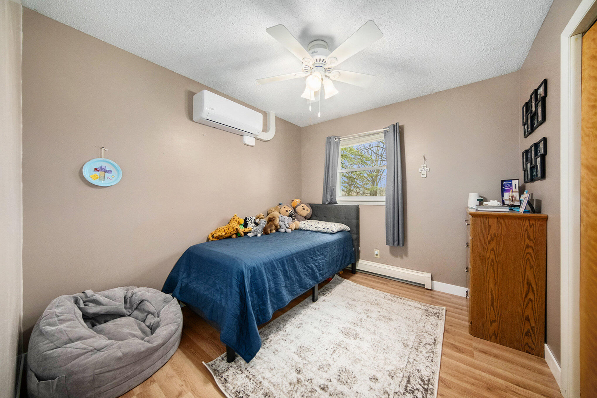 5645 Wheaton Road Jackson, MI 49201 - Photo 12 of 29 Bedroom 2