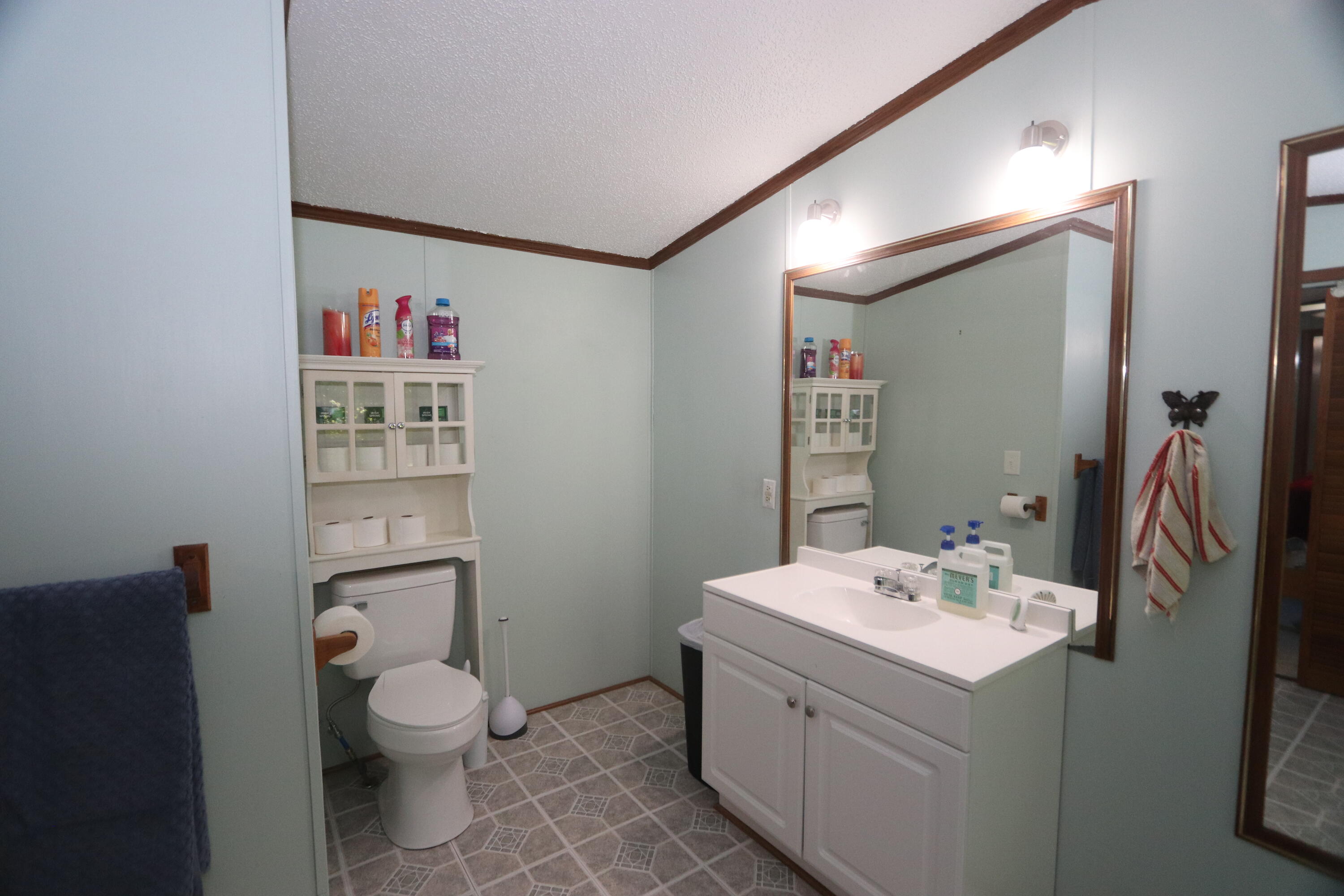 485 Rebel Hill Road Clifton, ME 04428 - Photo 8 of 18 IMG_1060