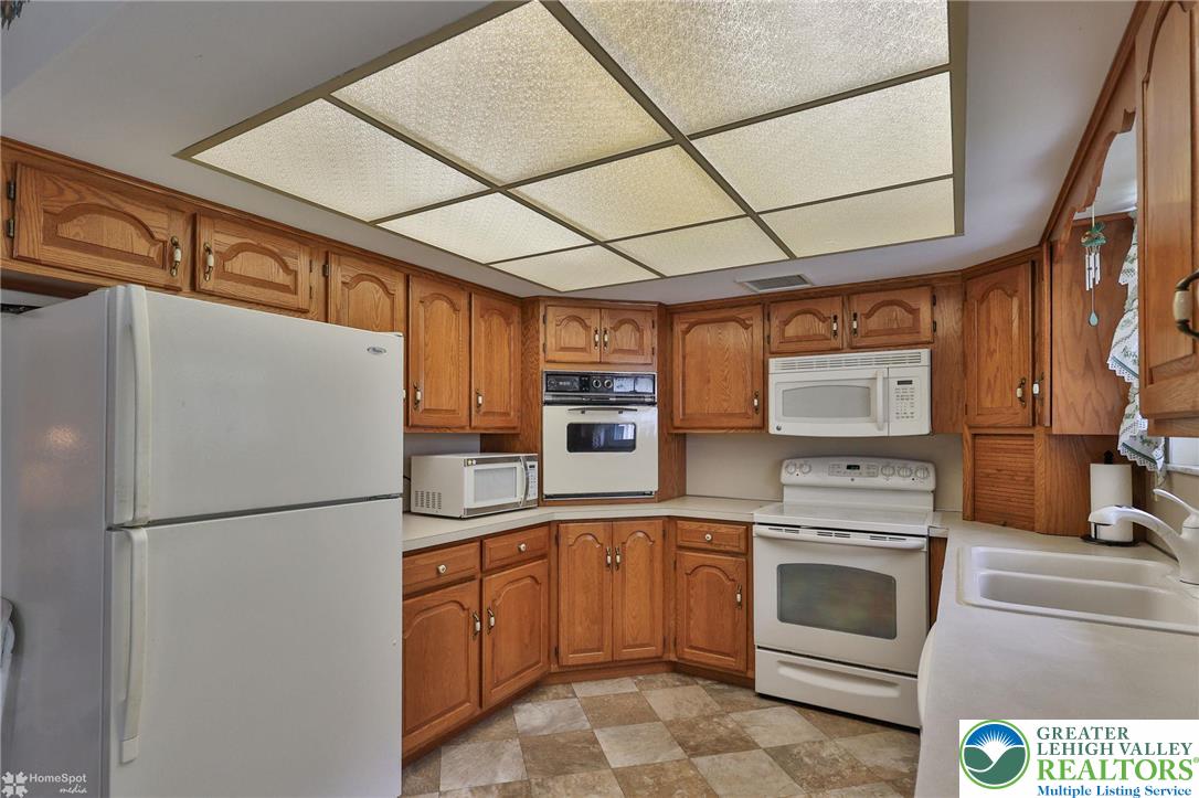 4514 Steuben Road Bethlehem, PA 18020 - Photo 15 of 67