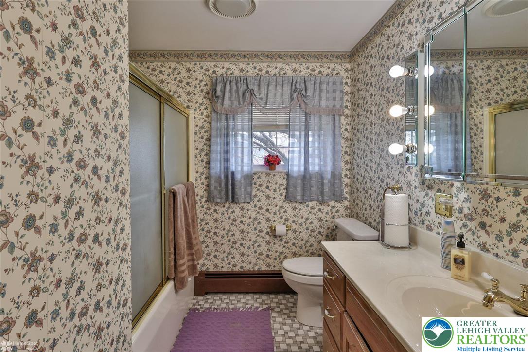 4514 Steuben Road Bethlehem, PA 18020 - Photo 26 of 67