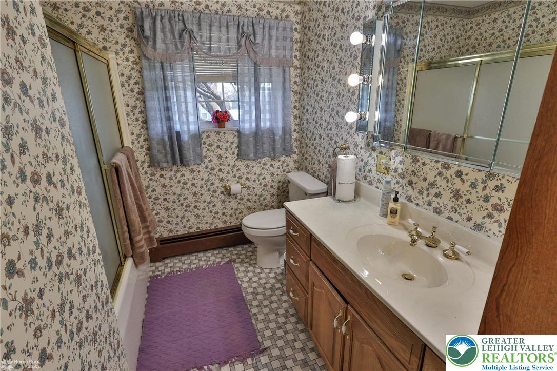 4514 Steuben Road Bethlehem, PA 18020 - Photo 27 of 67