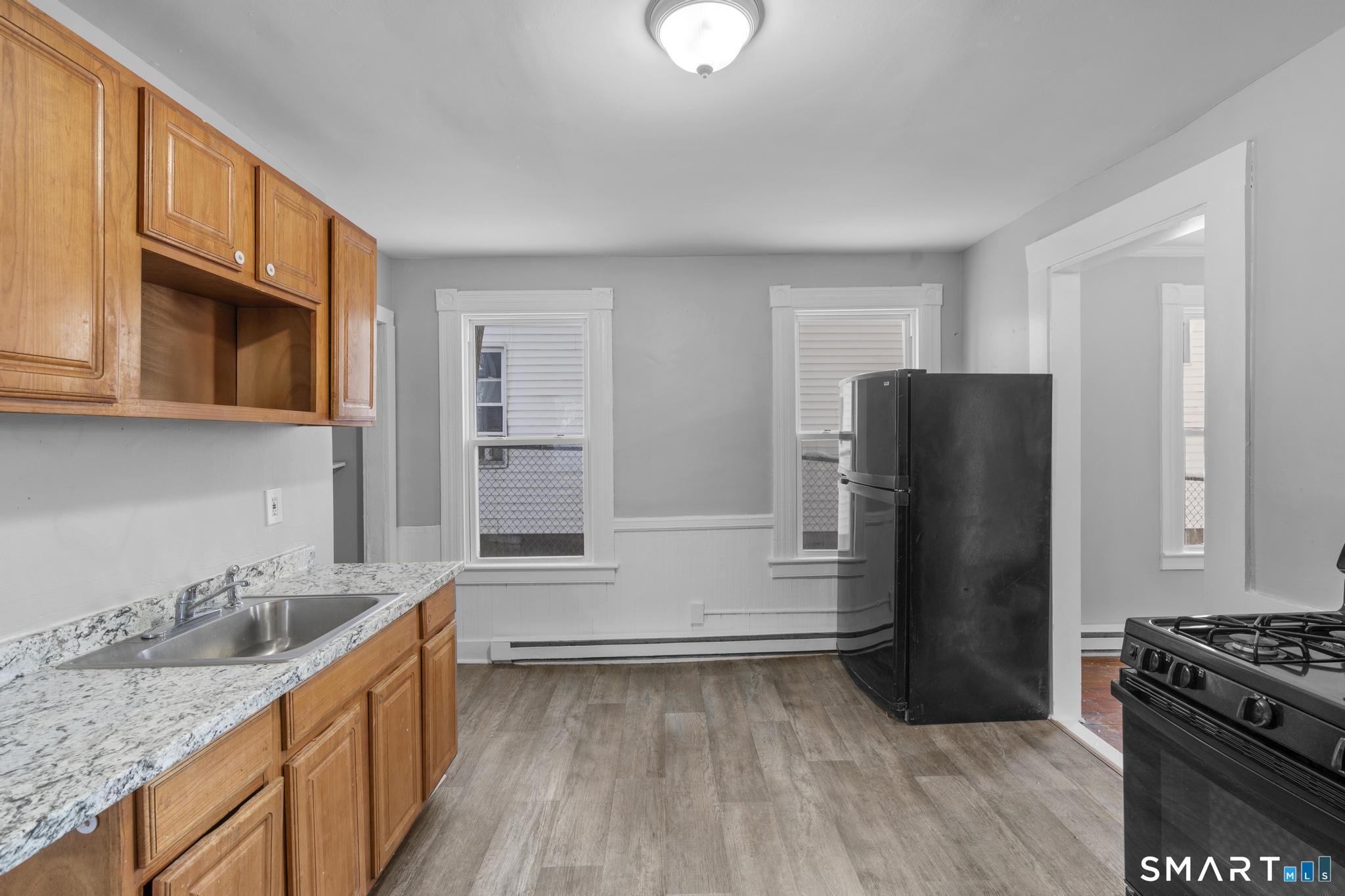 48 Dikeman Street Waterbury, CT 06704 - Photo 17 of 29