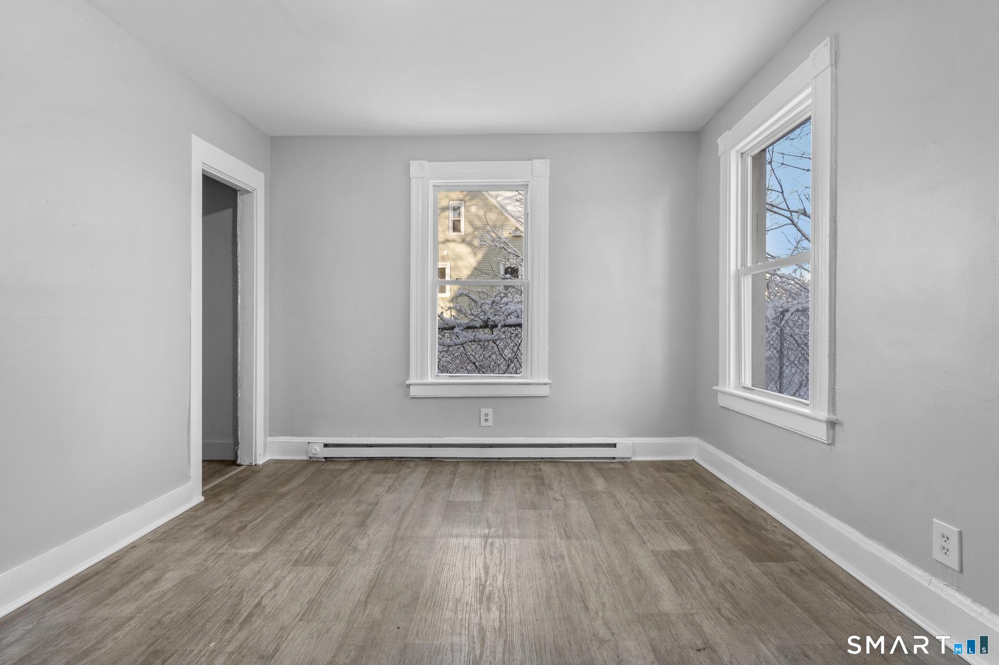 48 Dikeman Street Waterbury, CT 06704 - Photo 6 of 29