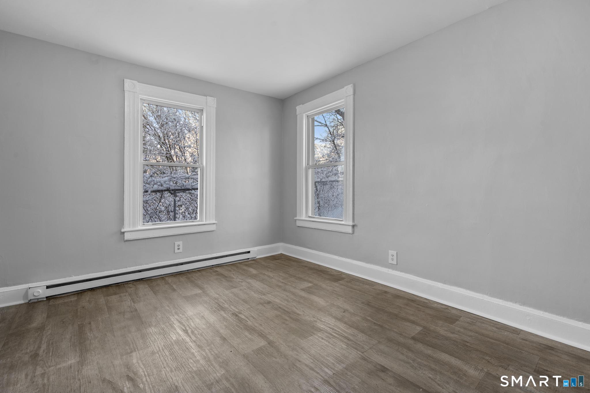 48 Dikeman Street Waterbury, CT 06704 - Photo 8 of 29