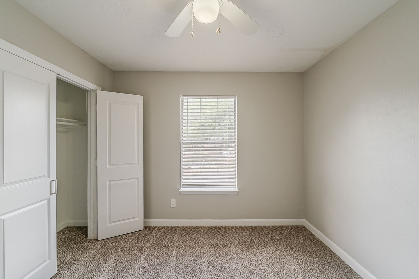 4122 Sablechase Drive Houston, TX 77014 - Photo 32 of 40