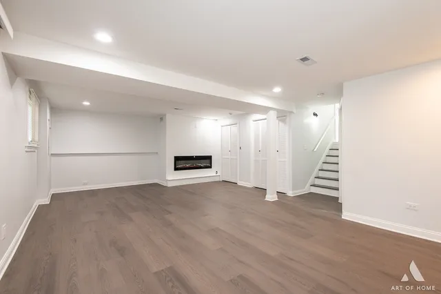 $286,900 | 251 North Pleasant Drive, Glenwood, IL 60425