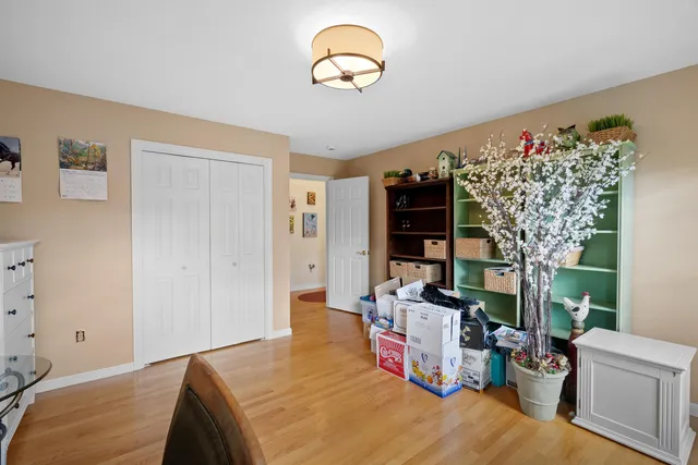 $869,900 | 17 Meredith Road, Salem, NH 03079