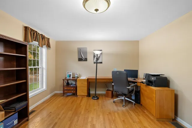 $869,900 | 17 Meredith Road, Salem, NH 03079