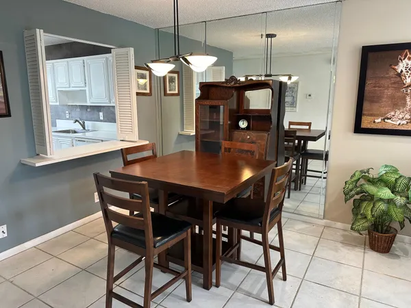 $140,000 | 13749 Flora Place, Unit B, Delray Beach, FL 33484