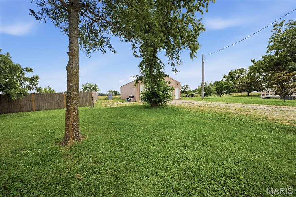 24320 Innsbruck Road Lebanon, MO 65536 - Photo 28 of 35