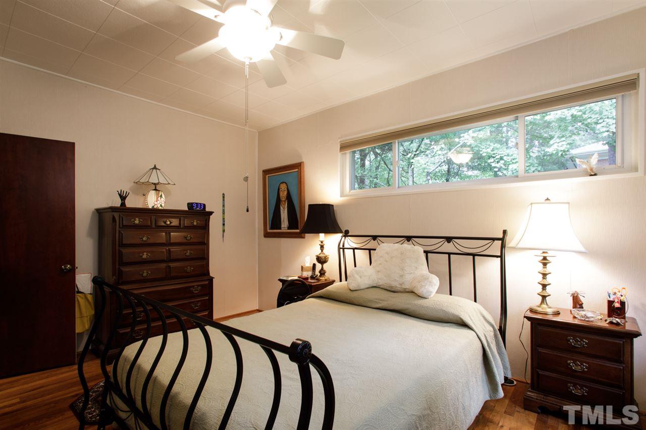 1114 Woodburn Road Durham, NC 27705 - Photo 14 of 30 Gallery Image 14
