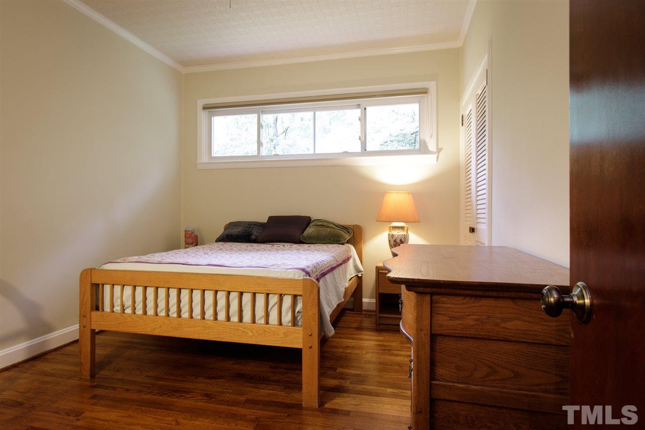 1114 Woodburn Road Durham, NC 27705 - Photo 16 of 30 Gallery Image 16