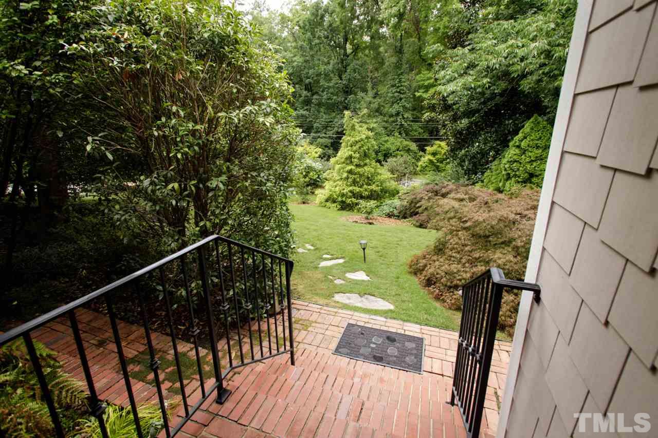 1114 Woodburn Road Durham, NC 27705 - Photo 4 of 30 Gallery Image 4