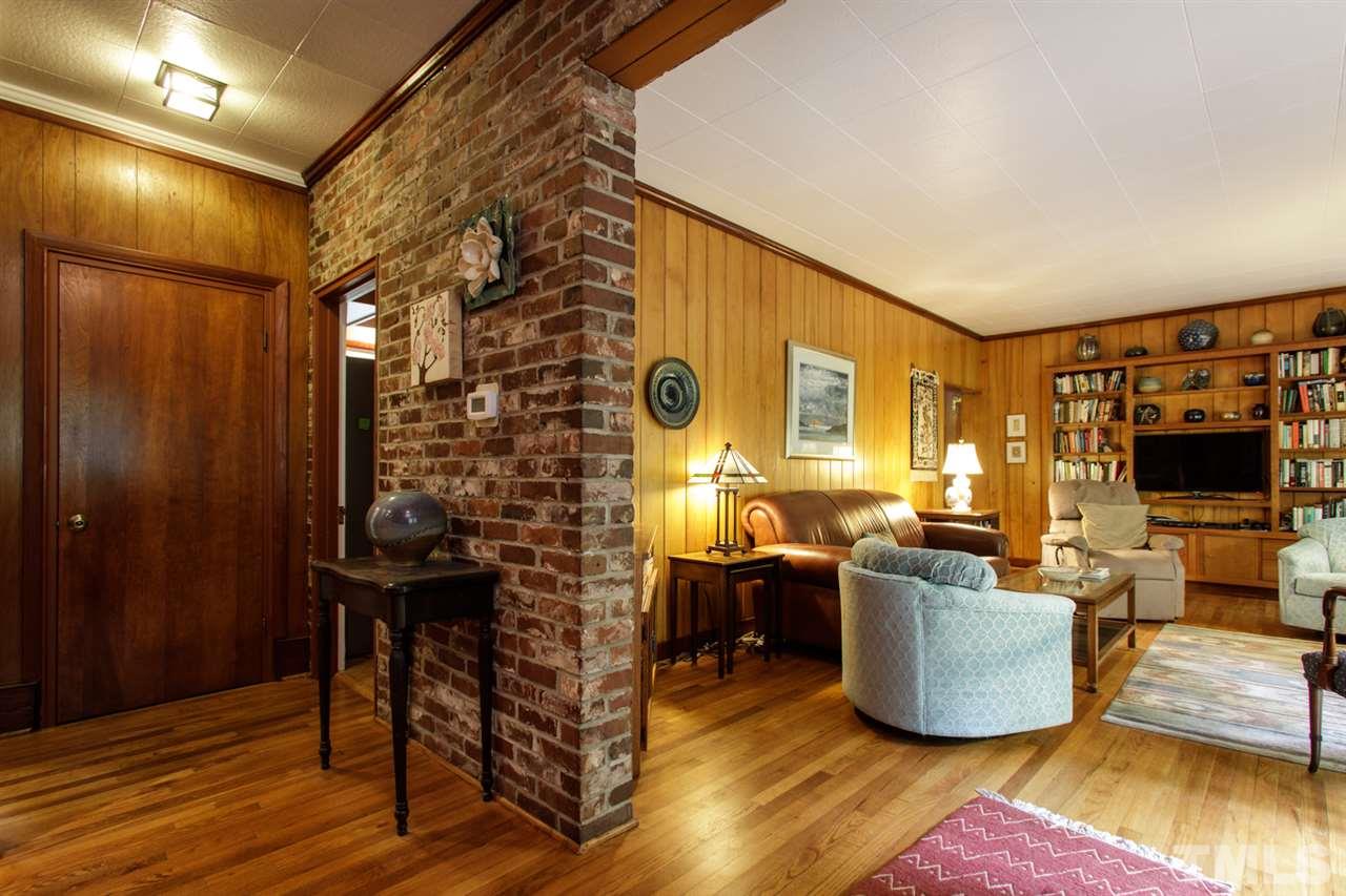 1114 Woodburn Road Durham, NC 27705 - Photo 6 of 30 Gallery Image 6