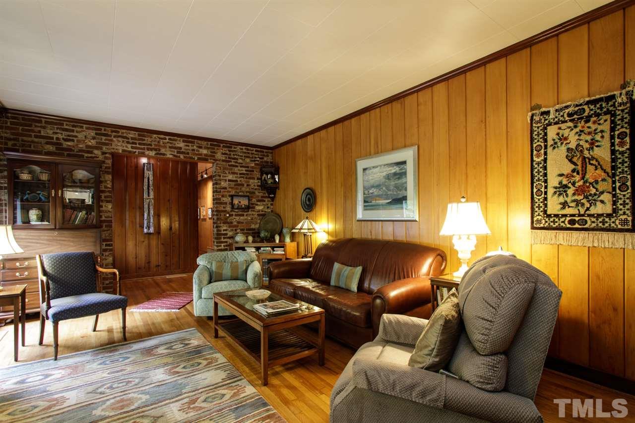 1114 Woodburn Road Durham, NC 27705 - Photo 7 of 30 Gallery Image 7